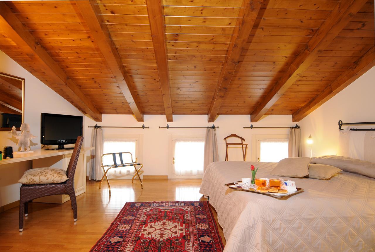 La Dogana Bed & Breakfast Portogruaro Bagian luar foto